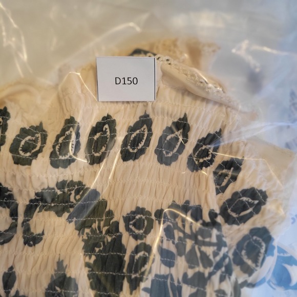 Sandro Women Ramatuelle Smocked Tie Shoulder Tank Top Size 1 Ivory Floral Boho - Picture 8 of 8